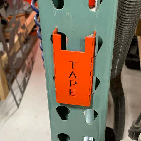 Pallet Rack Clip for measuring tape