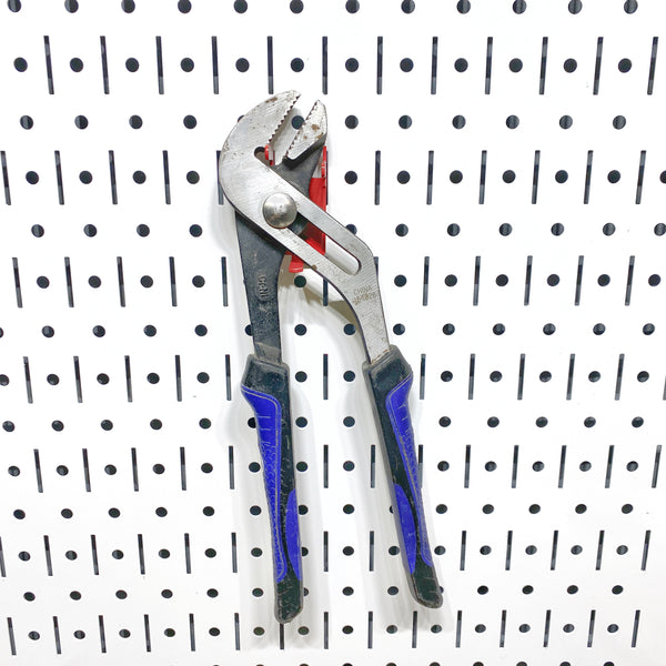 Plier Hanger for Pegboards and Slot Boards