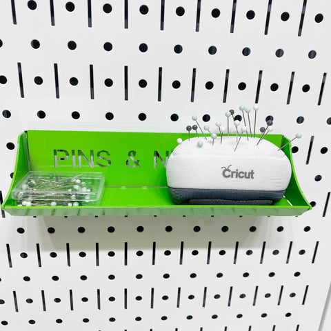 Cricut Pegboard Vinyl holder by TTMR1986